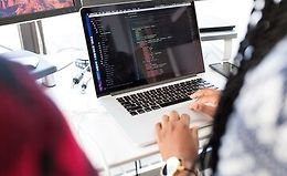 Английский для ИТ-специалистов logo