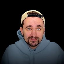 Изображение источника Макс Куратов