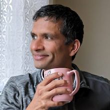 Изображение источника Yogi Sharma